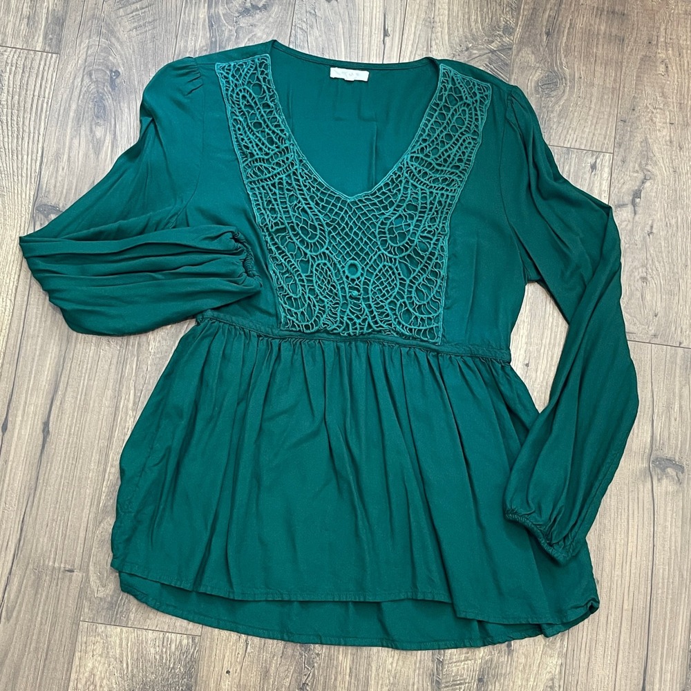 Maurices Women Forest Green Crochet Lace V-Neck Peplum Blouse Top Size M 2539066